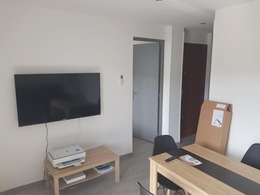 דירות מרסיי Superbe T3 Climatise Avec Balcon Parking Public Gratuit מראה חיצוני תמונה